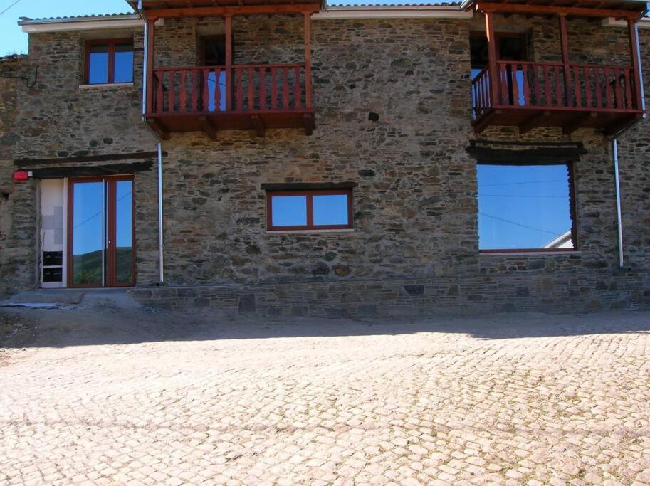 Casa Restaurante O Pites Villa Alfaiao Eksteriør bilde