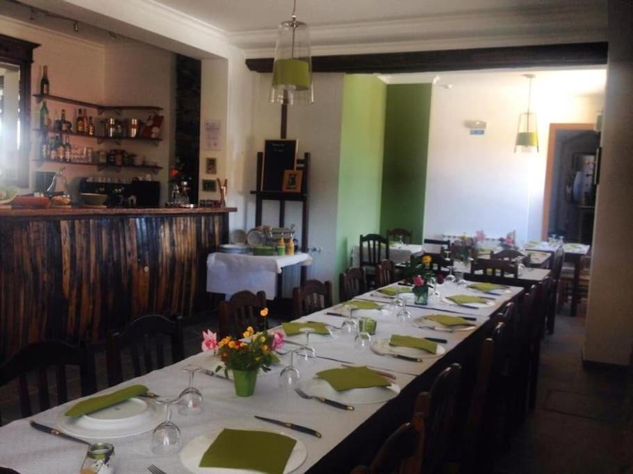 Casa Restaurante O Pites Villa Alfaiao Eksteriør bilde