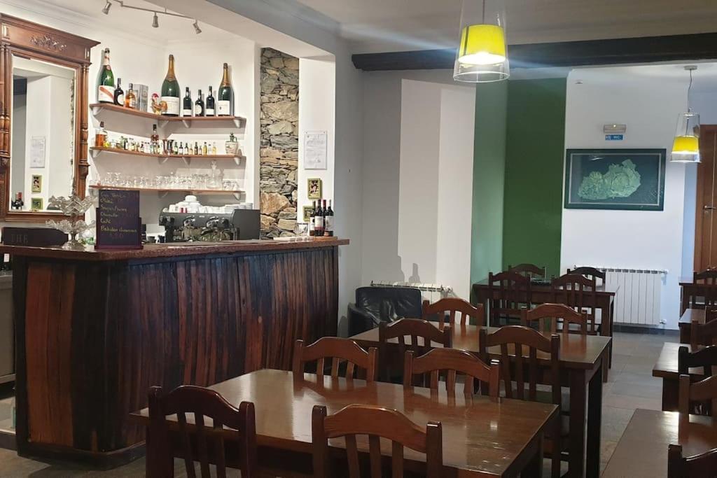 Casa Restaurante O Pites Villa Alfaiao Eksteriør bilde